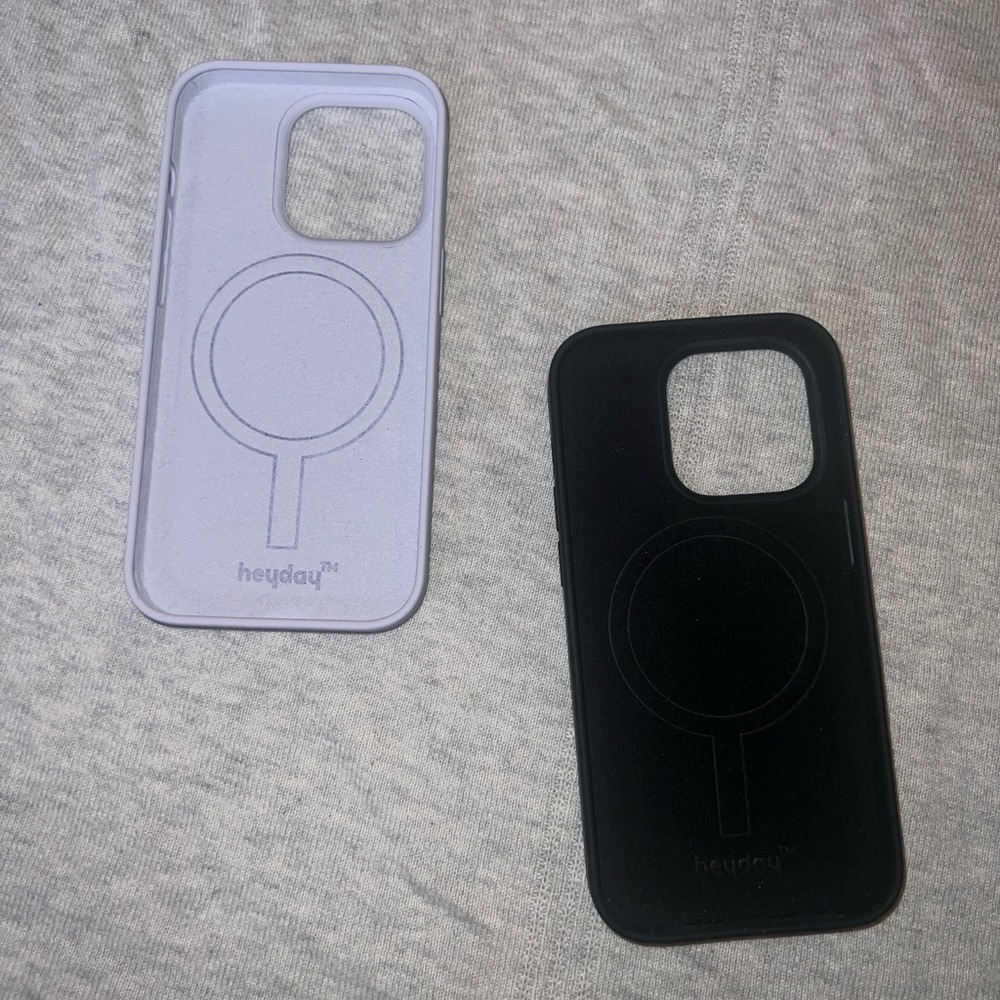 Bundle of 2 Heyday Black and Lilac Phone Cases - iPhone 15 and 16 Pro